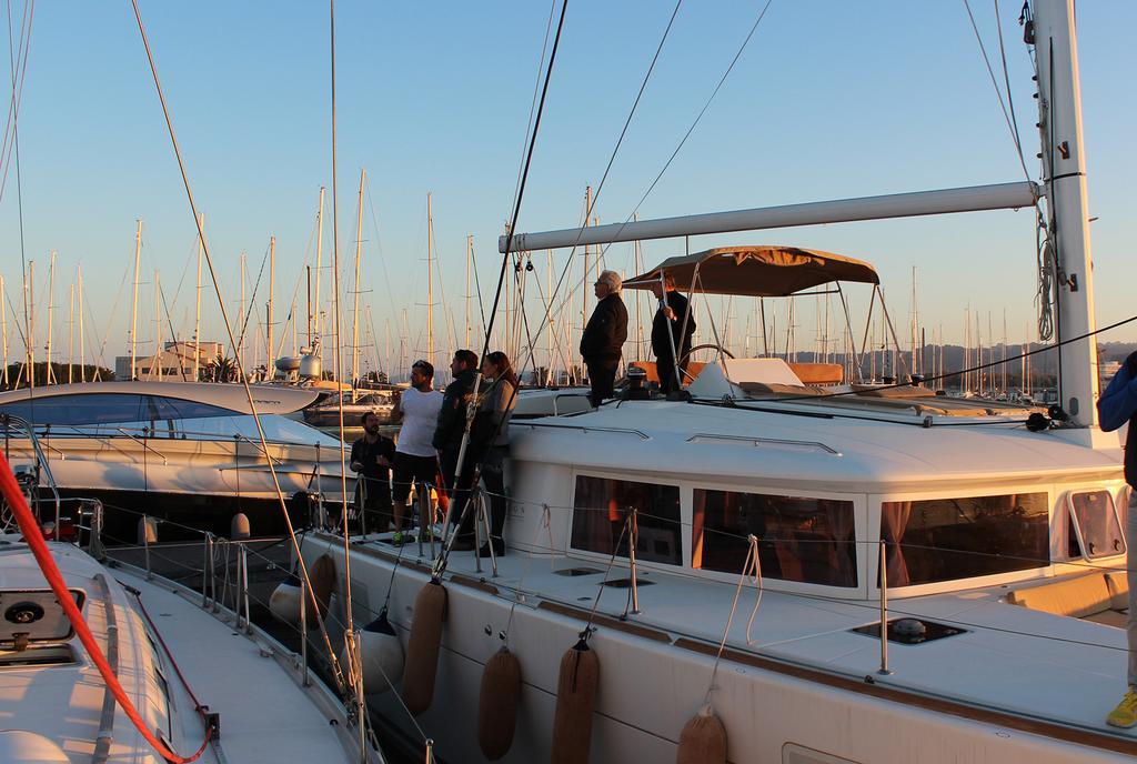 Catamarano Mauticat Hotel Pescara Buitenkant foto