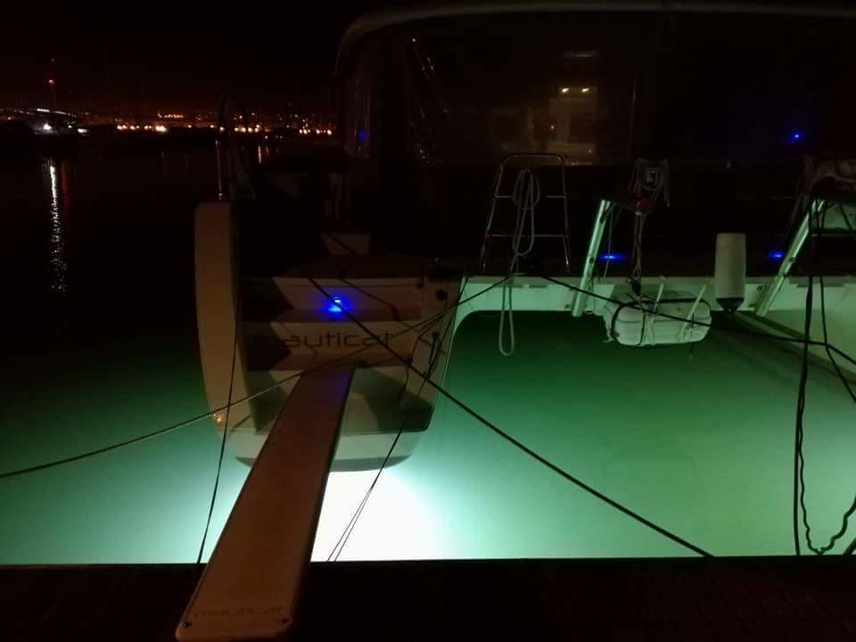 Catamarano Mauticat Hotel Pescara Buitenkant foto